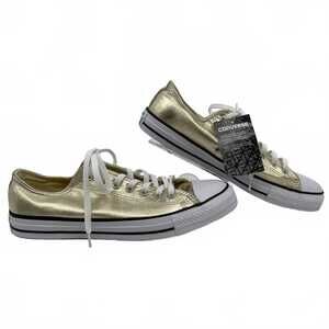 Converse Gold Low Top Sneakers | Women’s US 11.5